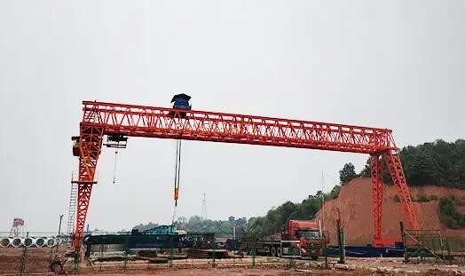 如何計算起重龍門吊到路面具體相對高度？