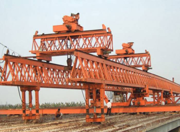 架橋機(jī)生產(chǎn)設(shè)備整套多少錢(qián)?