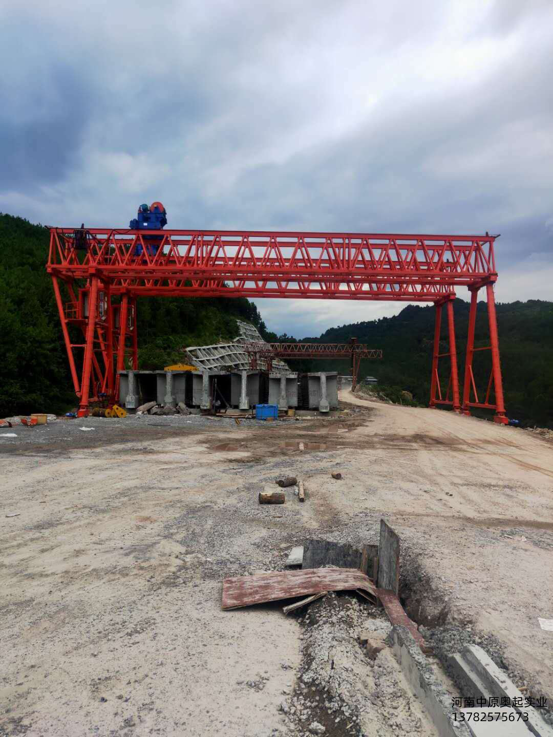 架橋機(jī)和提梁機(jī)區(qū)別在哪?